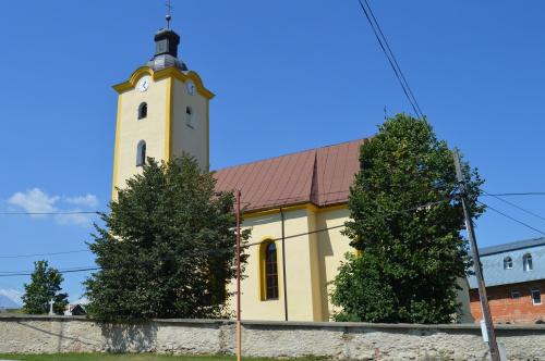 Farský Kostol Žakovce
