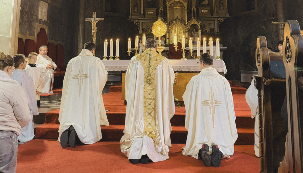 Homília Mons. Františka Trstenského počas Dekanátneho stretnutia mladých v Ružomberku