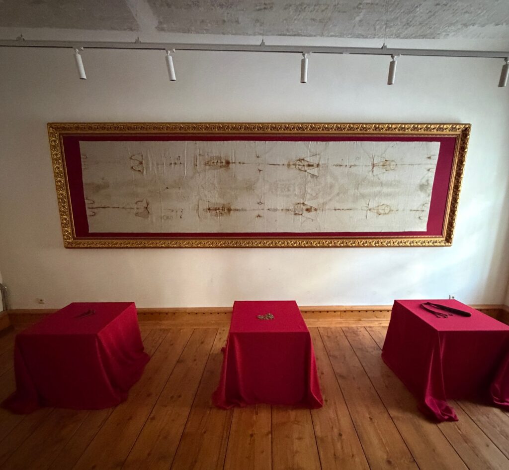 TURÍNSKE PLÁTNO | VÝSTAVA – OTVÁRACIE HODINY POČAS SVÄTÉHO TÝŽDŇA