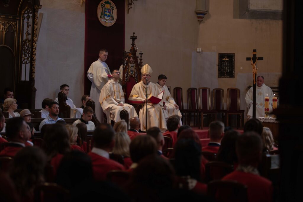 Homília Mons. Františka Trstenského pri príležitosti ukončenia akademického roka (6.6. 2026) Homília Mons. Františka Trstenského pri príležitosti ukončenia akademického roka (6.6. 2026)
