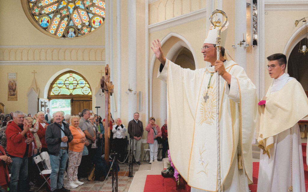 Homília Mons. Františka Trstenského počas Charitnej púte